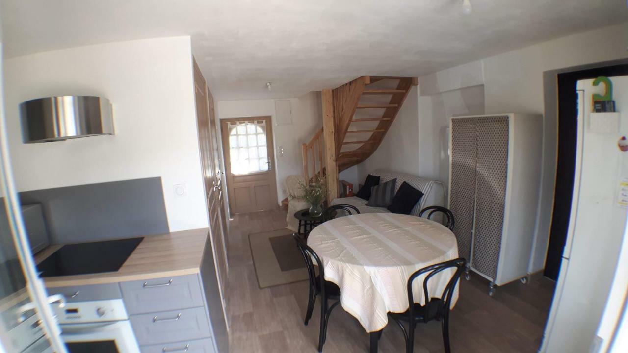 Ty-Yado Villa Ambon Kültér fotó